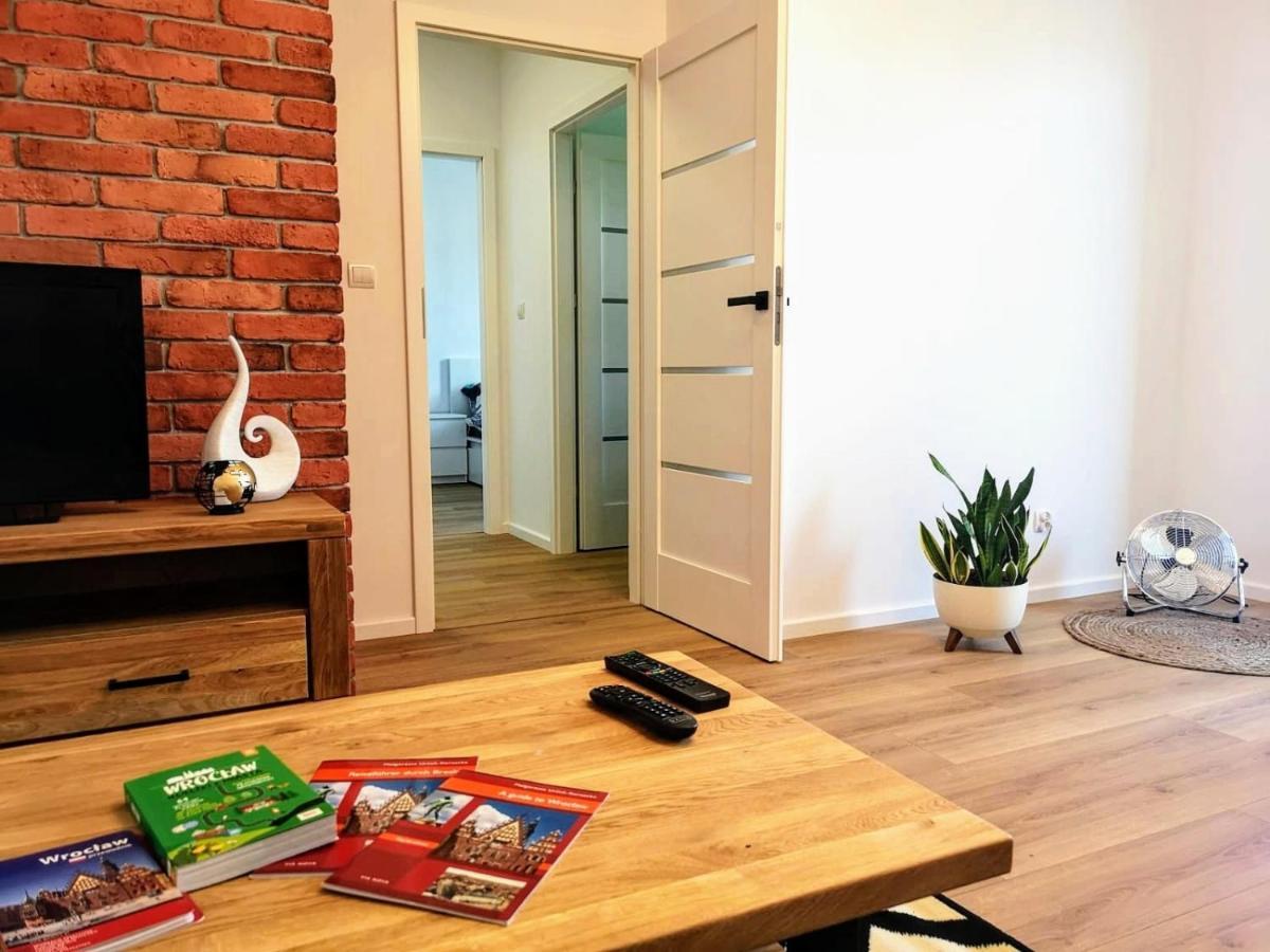 Nowoczesny Apartament Na Promenadach Wroclawskich Extérieur photo