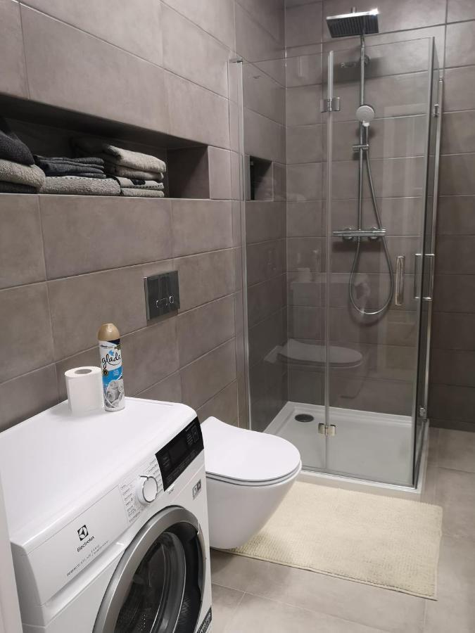 Nowoczesny Apartament Na Promenadach Wroclawskich Extérieur photo